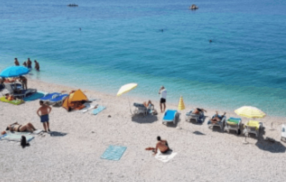 FOTKA SA PLAŽE U HRVATSKOJ DIGLA BURU NEGODOVANJA: \